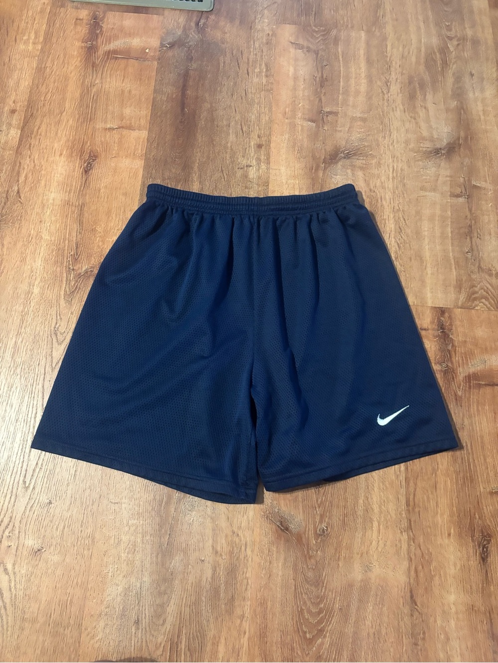 Vintage Nike Mesh Shorts Running White Tag Embroidered Swoosh Men's Medium 90s